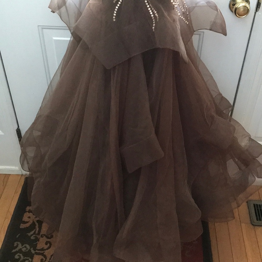 Used Prom Dress - Picture 6 of 7